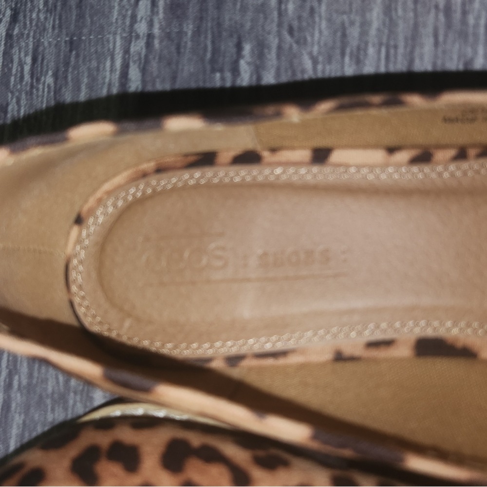 ASOS Leopard Print Flats - Picture 4 of 16